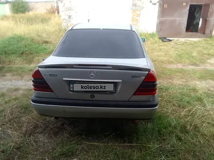 Mercedes-Benz C 180 1993 года за 1 450 000 тг. в Астана – фото 8