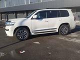 Toyota Land Cruiser 2018 года за 31 500 000 тг. в Шымкент – фото 4