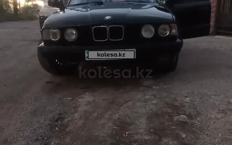 BMW 520 1992 года за 1 250 000 тг. в Караганда