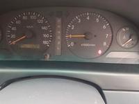 Toyota Ipsum 1997 годаүшін2 800 000 тг. в Усть-Каменогорск