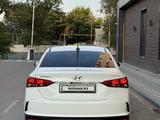 Hyundai Accent 2020 года за 5 300 000 тг. в Кызылорда – фото 2