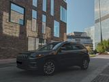 Jeep Cherokee 2019 года за 10 000 000 тг. в Алматы – фото 5