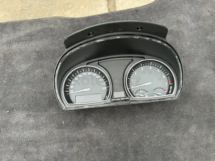 Щиток приборов e70 f10 f15 e60 e61 e90 e83 x3 за 1 000 тг. в Алматы – фото 9