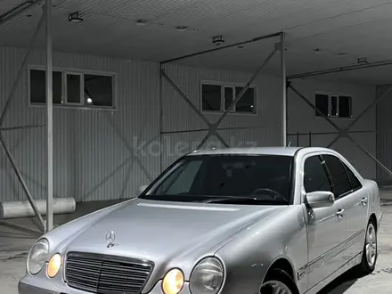Mercedes-Benz E 200 2000 года за 6 650 000 тг. в Кокшетау – фото 26
