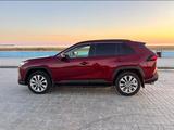 Toyota RAV4 2019 года за 8 800 000 тг. в Актау – фото 3