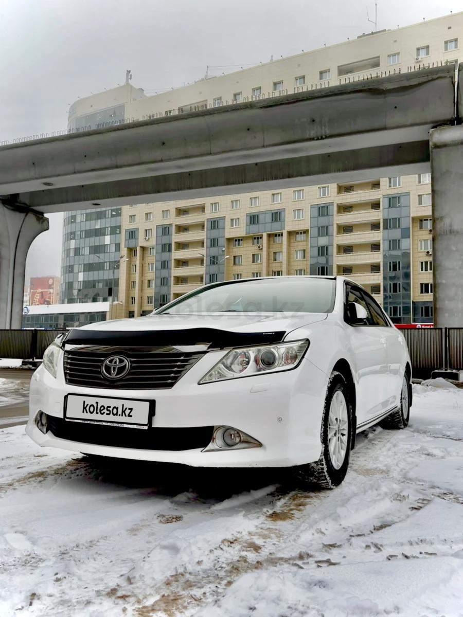 Toyota Camry 2013 г.