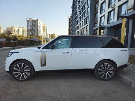 Land Rover Range Rover 2023 года за 150 000 000 тг. в Астана – фото 5