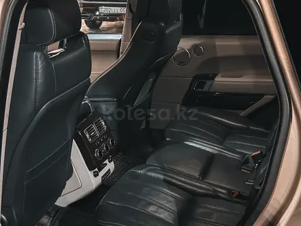 Land Rover Range Rover 2015 года за 30 000 000 тг. в Алматы – фото 10