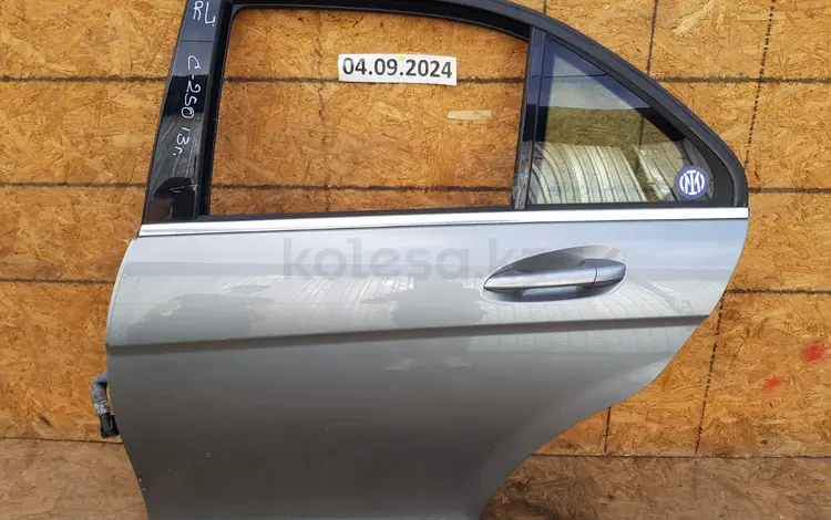 ДВЕРЬ ЗАДНЯЯ ЛЕВАЯ (СЕРАЯ) за 55 000 тг. в Алматы