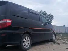 Toyota Alphard, 2005
