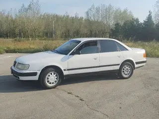 Audi 100