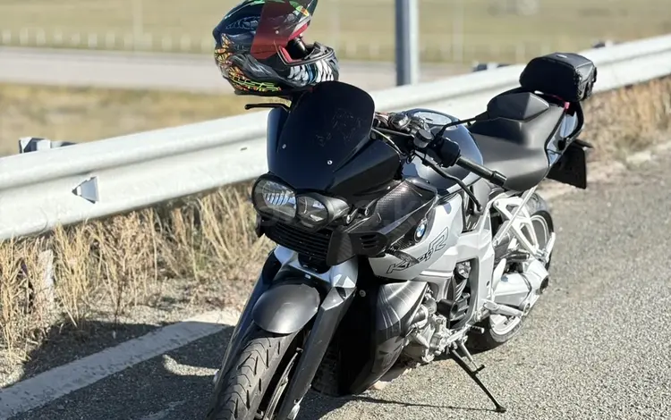 BMW  K 1200 R 2006 года за 2 900 000 тг. в Астана