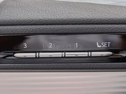 Lexus LX 700h F Sport 2025 года за 102 500 000 тг. в Семей – фото 10