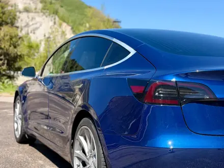 Tesla Model 3 2019 года за 9 500 000 тг. в Алматы