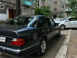 Mercedes-Benz E 200 1992 года за 1 000 000 тг. в Караганда – фото 4