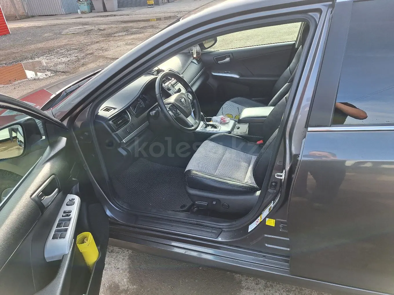 Toyota Camry, 2014