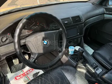 BMW 528 1996 года за 3 000 000 тг. в Алматы – фото 11