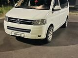 Volkswagen Transporter 2010 года за 9 500 000 тг. в Алматы – фото 2