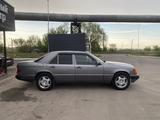 Mercedes-Benz E 200 1990 годаүшін1 700 000 тг. в Темиртау – фото 5