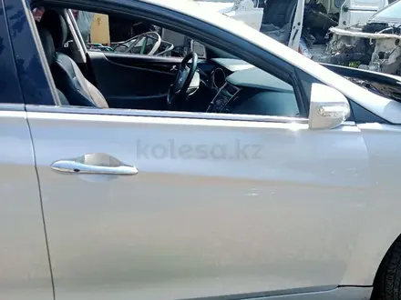 Дверь Hyundai sonata за 1 000 тг. в Алматы – фото 3