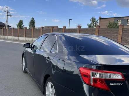 Toyota Camry 2014 года за 5 100 000 тг. в Атырау – фото 5