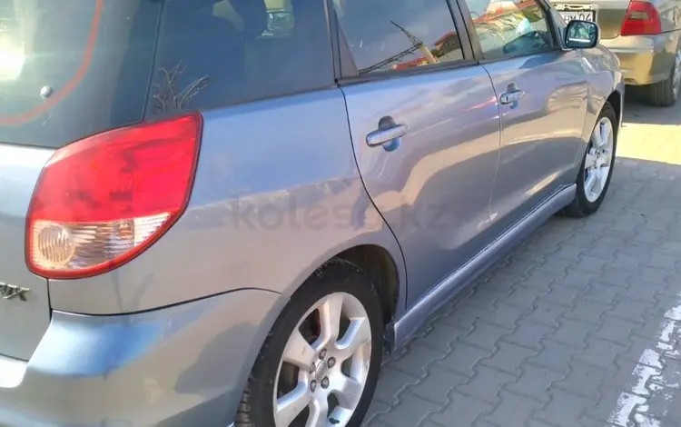 Toyota Matrix 2003 года за 4 000 000 тг. в Актобе