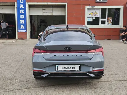 Hyundai Elantra 2021 года за 8 800 000 тг. в Астана – фото 5