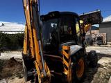 JCB  3CX 2010 года за 25 000 000 тг. в Актау – фото 2