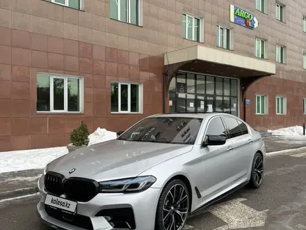 BMW 540 2017 года за 25 000 000 тг. в Алматы – фото 12