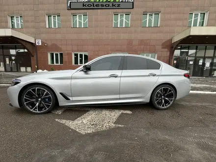 BMW 540 2017 года за 25 000 000 тг. в Алматы – фото 18