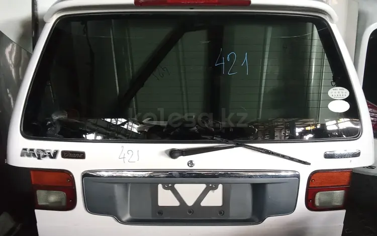 Дверь багажника Mazda MPV за 60 000 тг. в Усть-Каменогорск