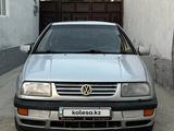 Volkswagen Vento 1994 года за 650 000 тг. в Тараз – фото 2