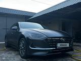 Hyundai Sonata 2023 года за 13 500 000 тг. в Алматы