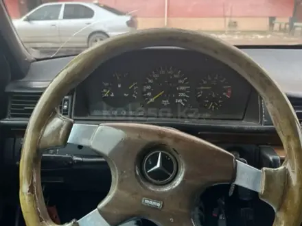 Mercedes-Benz E 230 1993 года за 1 500 000 тг. в Жанаозен – фото 6