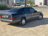 Mercedes-Benz E 200 1994 годаүшін2 200 000 тг. в Байконыр – фото 2