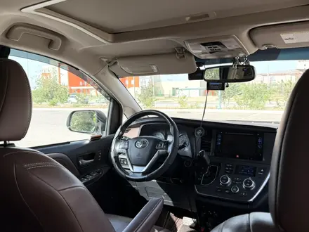 Toyota Sienna 2017 года за 11 500 000 тг. в Актау – фото 5