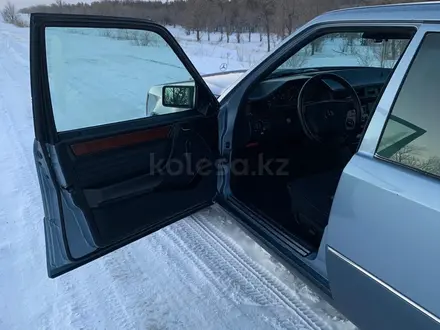 Mercedes-Benz E 230 1991 года за 1 700 000 тг. в Астана – фото 8