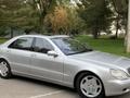 Mercedes-Benz S 600 2002 годаfor10 000 000 тг. в Астана