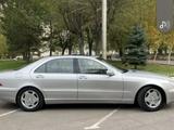 Mercedes-Benz S 600 2002 годаfor10 000 000 тг. в Астана – фото 2