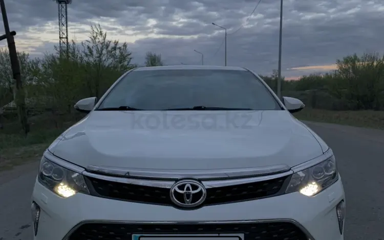 Toyota Camry 2017 года за 11 200 000 тг. в Астана