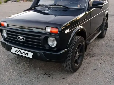 ВАЗ (Lada) Lada 2121 2000 года за 2 000 000 тг. в Семей – фото 2