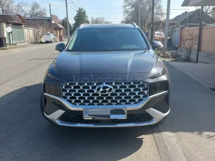 Hyundai Santa Fe 2020 года за 21 000 000 тг. в Талдыкорган – фото 2