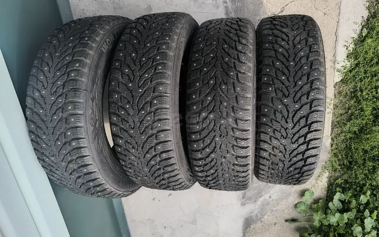 Зимняя резина 195/65 R15үшін130 000 тг. в Усть-Каменогорск