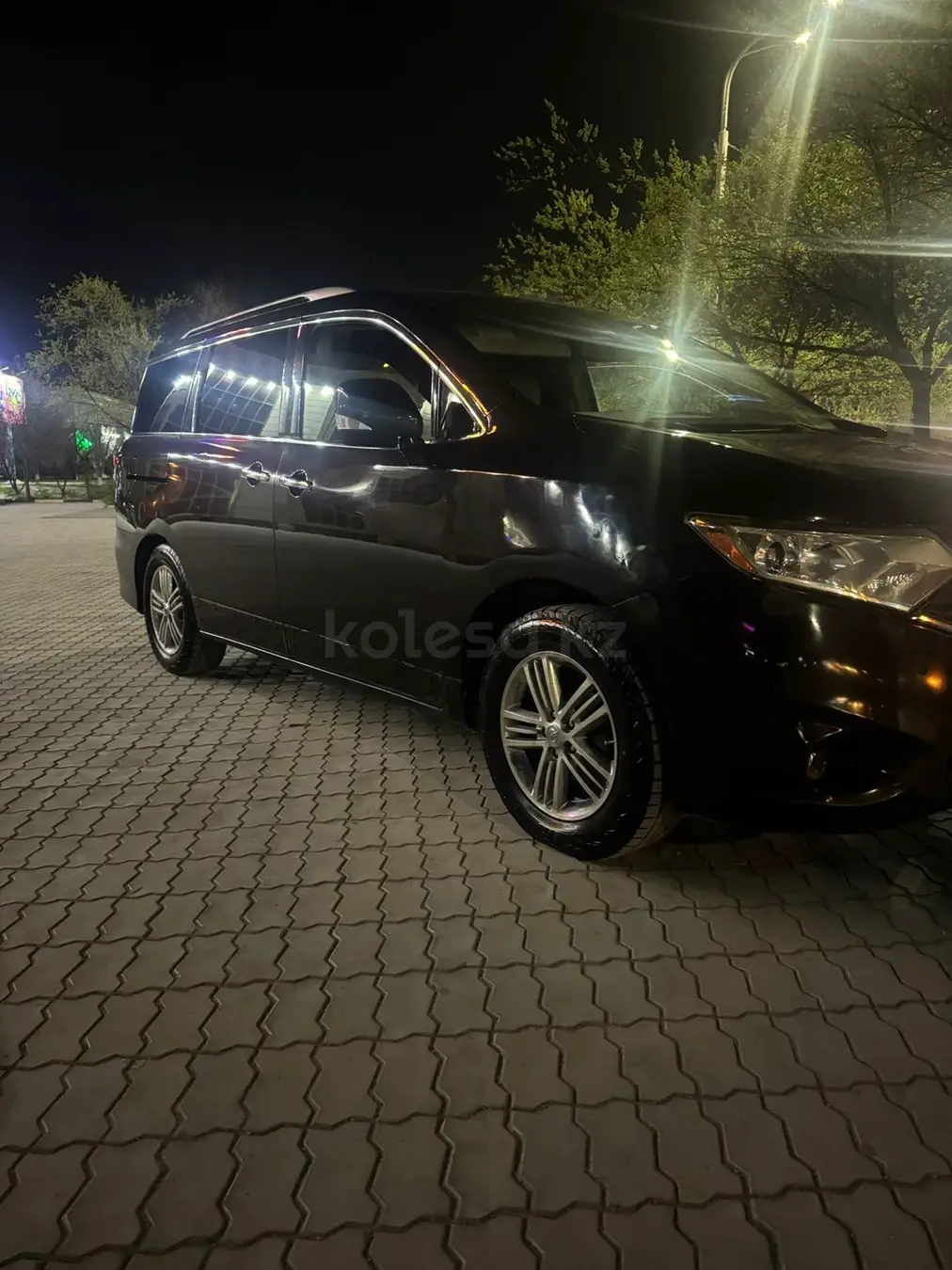 Nissan Quest, 2010