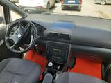 Volkswagen Sharan 2008 годаүшін3 000 000 тг. в Актобе