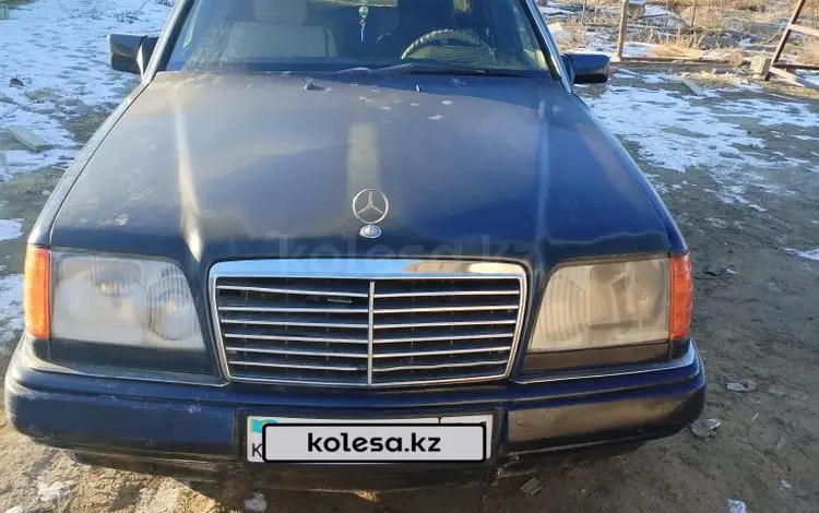 Mercedes-Benz E 200 1993 годаfor1 600 000 тг. в Кызылорда