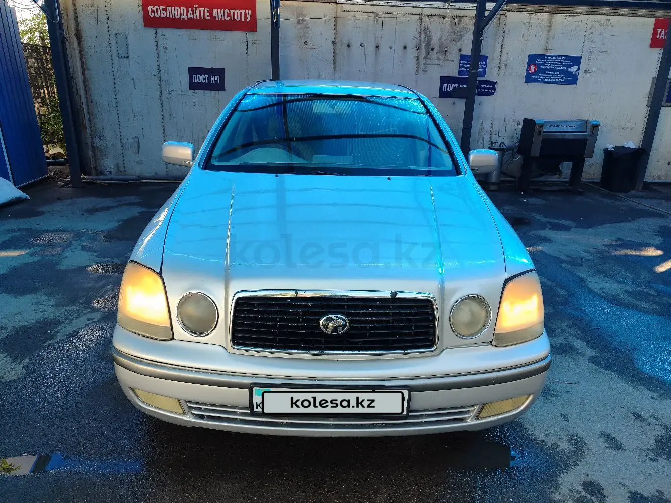 Toyota Progres, 2000
