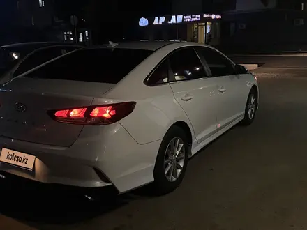 Hyundai Sonata 2018 года за 5 500 000 тг. в Уральск – фото 24