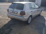 Volkswagen Golf 1995 года за 900 000 тг. в Актобе
