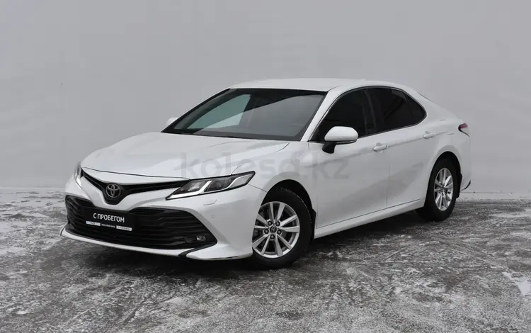 Toyota Camry 2019 года за 12 700 000 тг. в Атырау